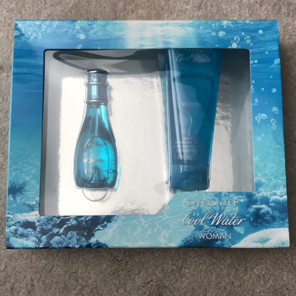 Cool Water for her Fragrance gift set